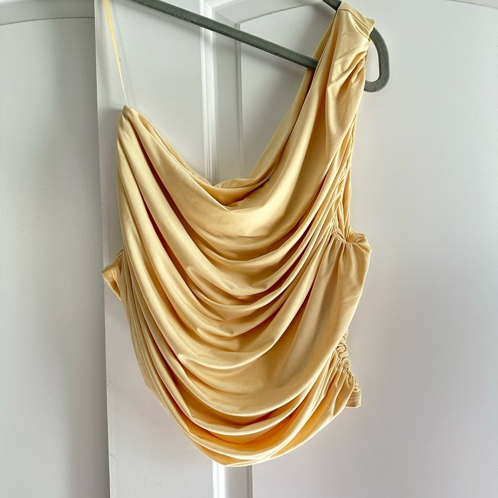 Express Body Contour Top in Beige